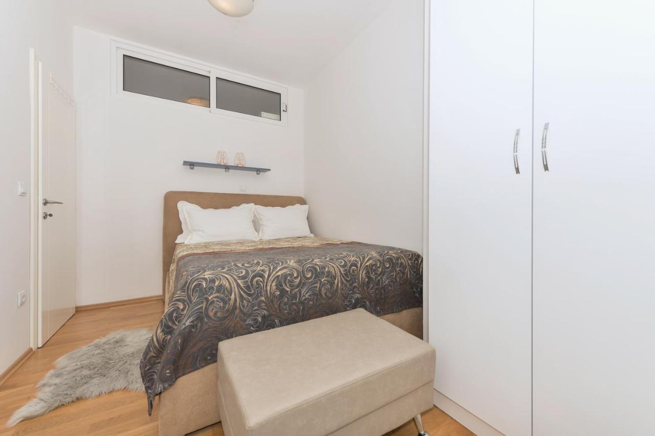 Long Apartment ماكارسكا المظهر الخارجي الصورة
