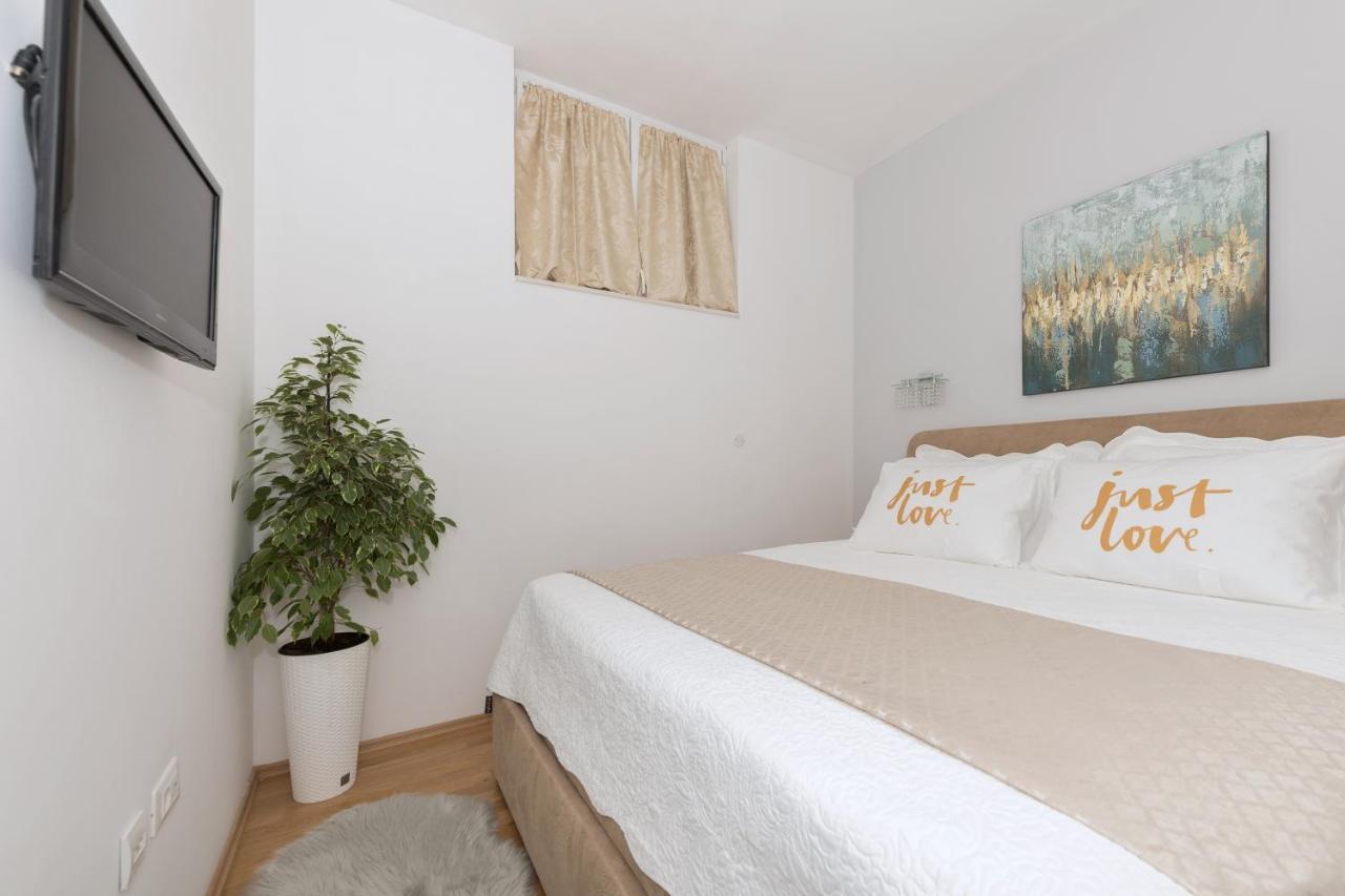 Long Apartment ماكارسكا المظهر الخارجي الصورة