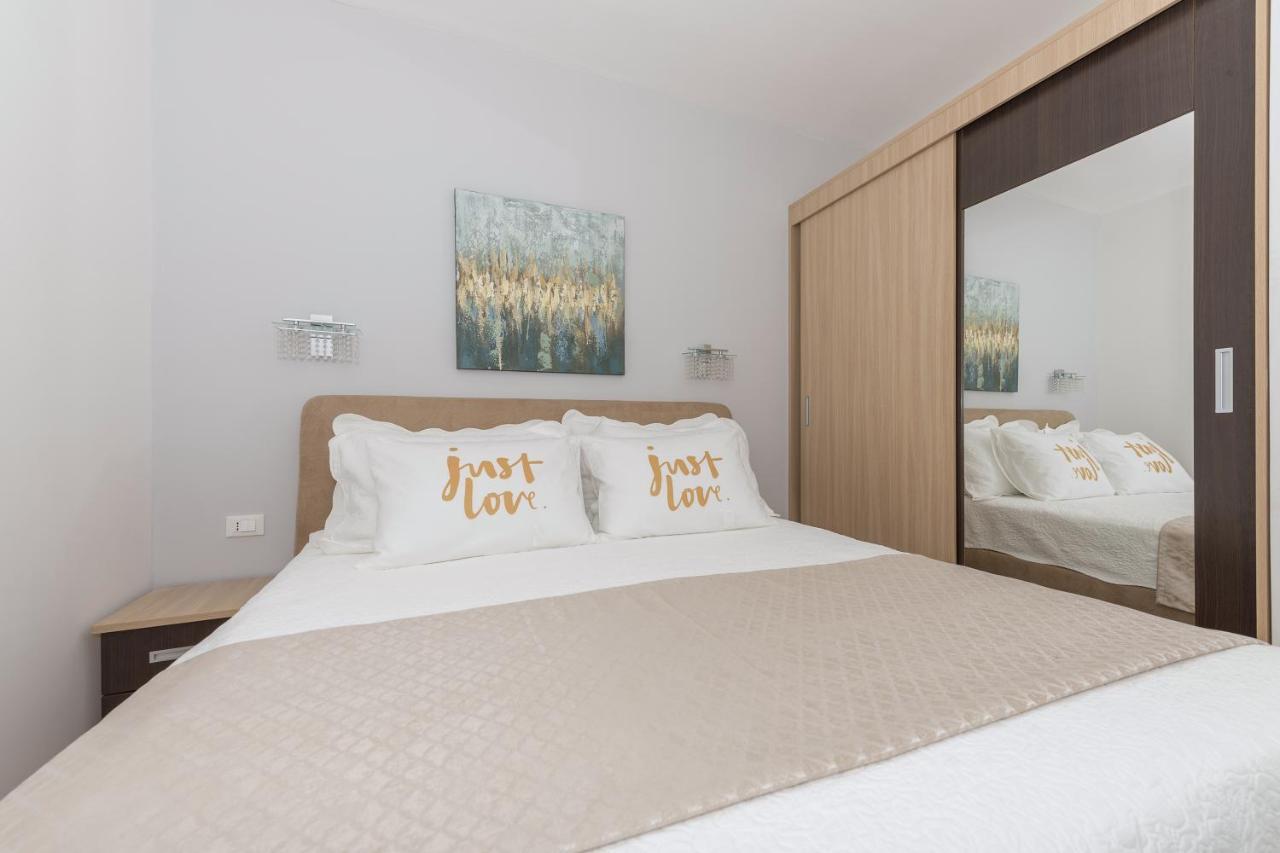 Long Apartment ماكارسكا المظهر الخارجي الصورة