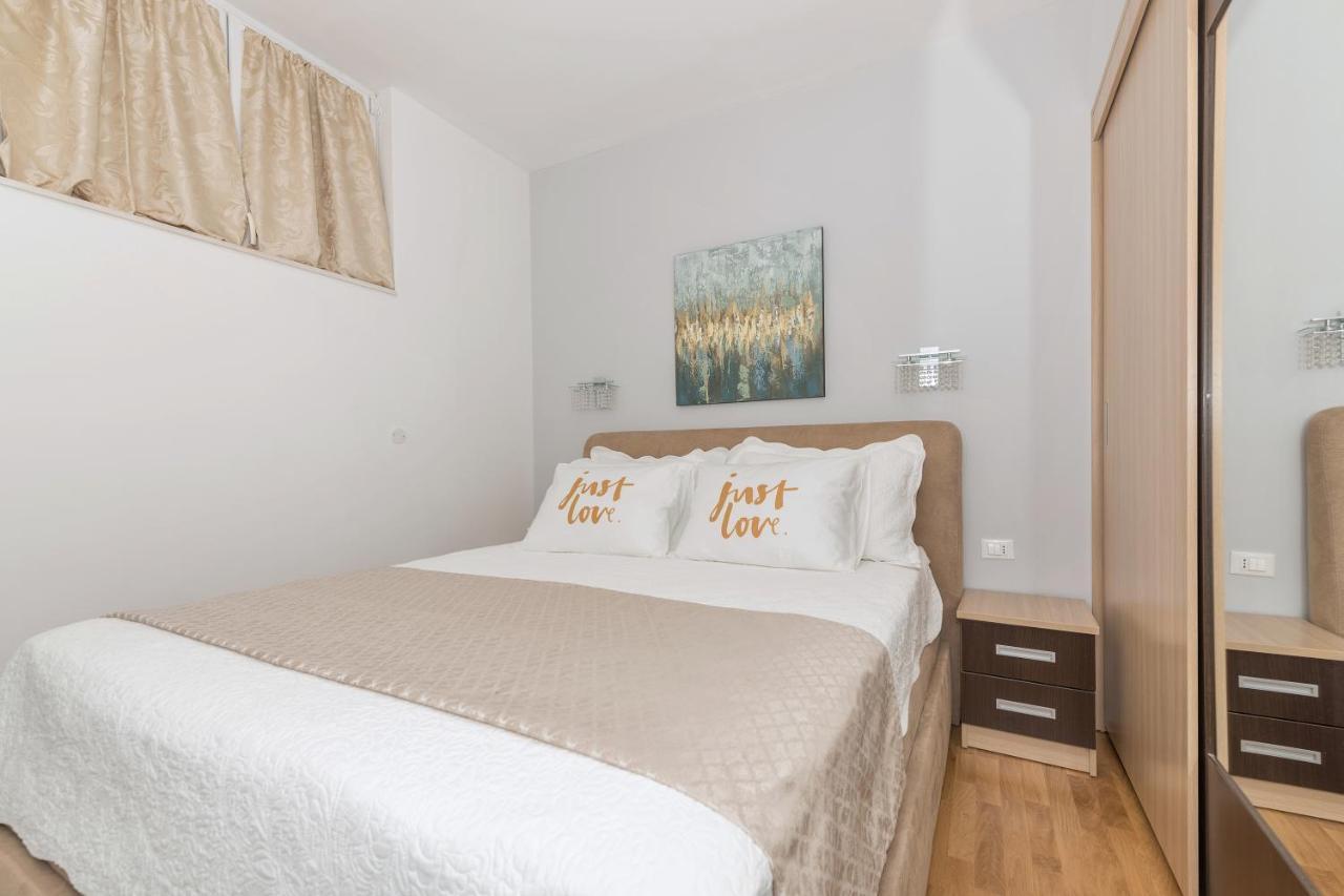 Long Apartment ماكارسكا المظهر الخارجي الصورة