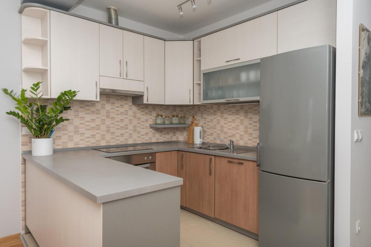 Long Apartment ماكارسكا المظهر الخارجي الصورة