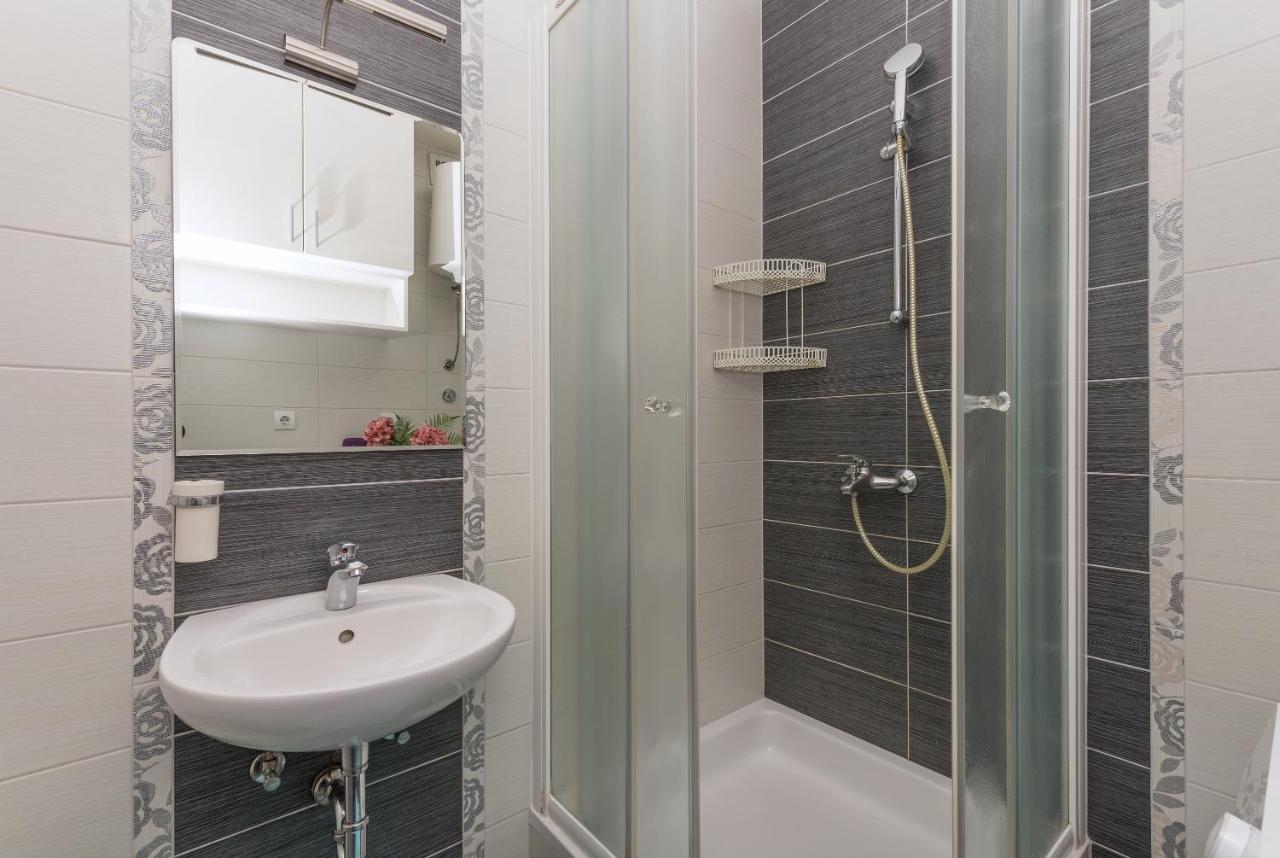 Long Apartment ماكارسكا المظهر الخارجي الصورة